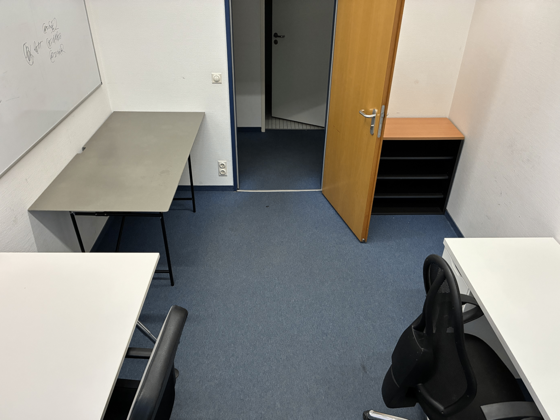 Kleines Büro – Ansicht 2